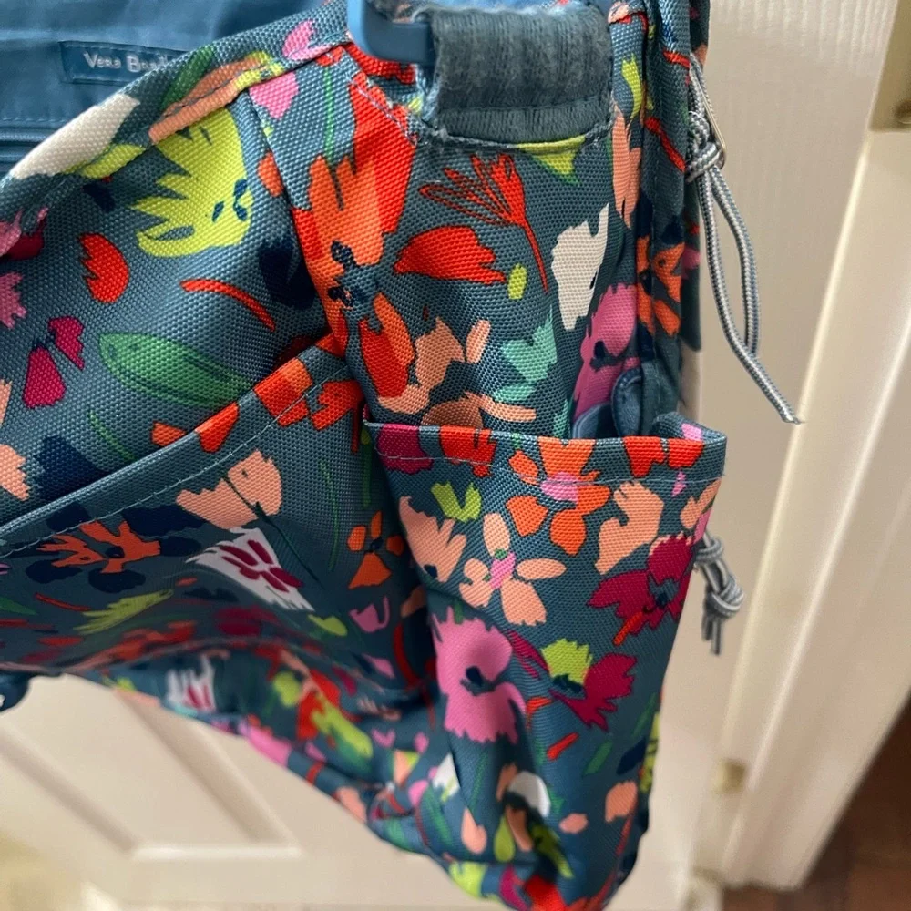 Vera Bradley Floral Laptop Crossbody Bag in Teal Multicolor
